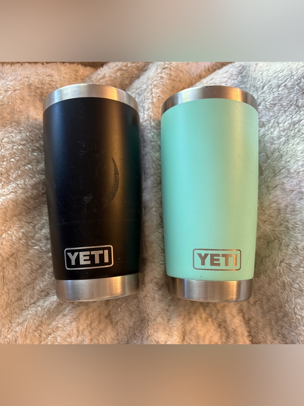 YETI RAMBLER PAIR - w/o lids